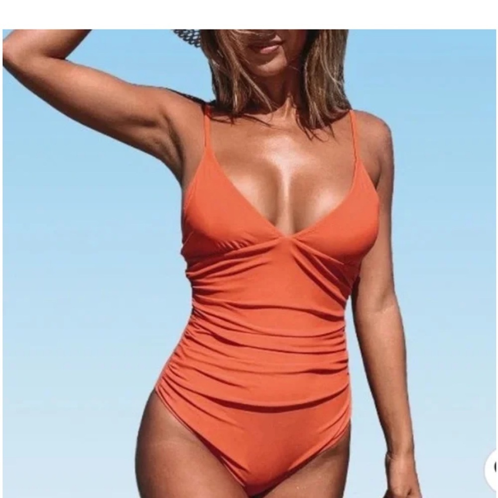 Cupshe Ruched Front One Piece Swimsuit Women's Large Orange Plunging V-Neck NEW